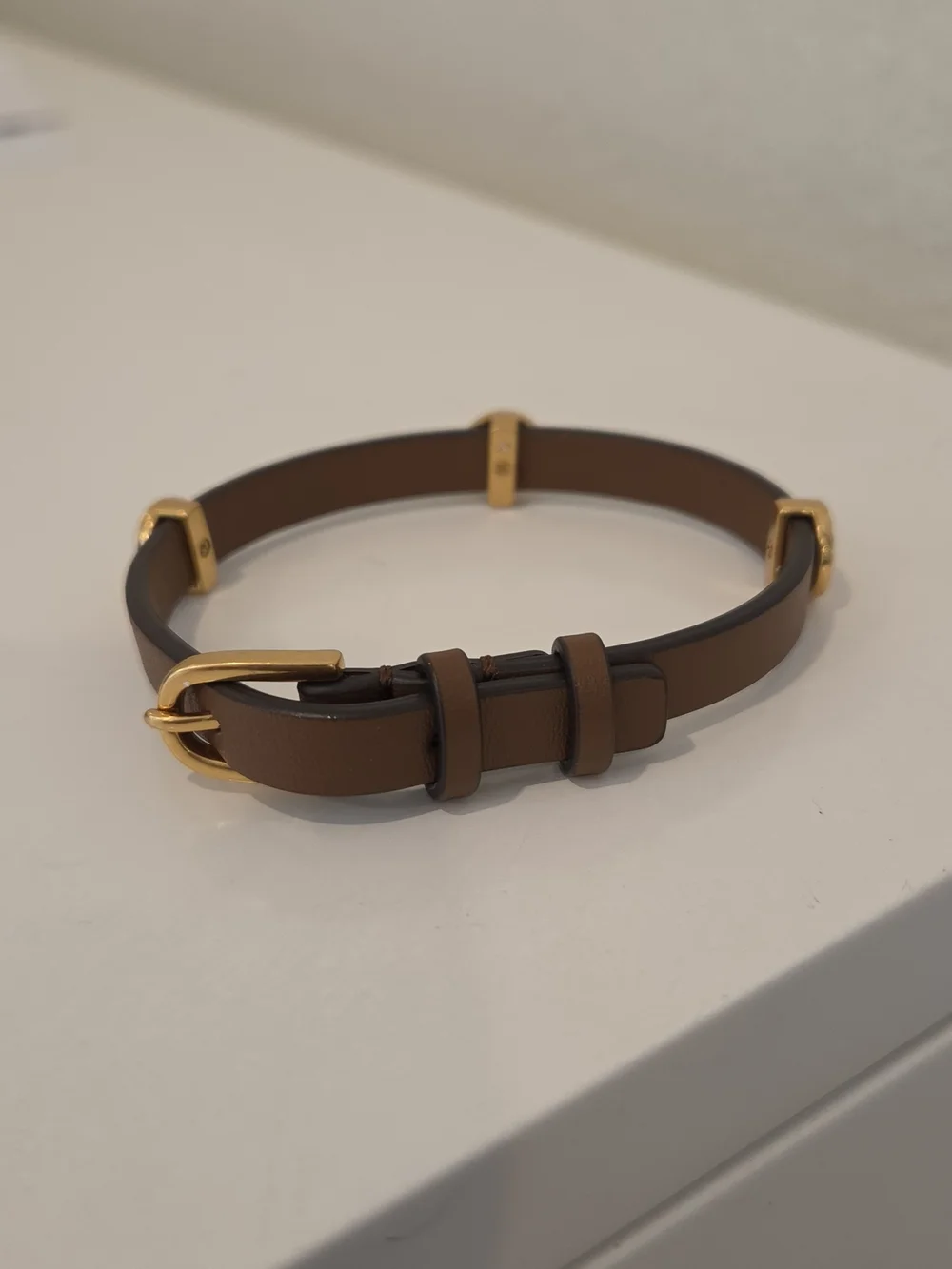 Brand New Tory Burch Brown Leather Gold Tone Logo Single Wrap Bracelet